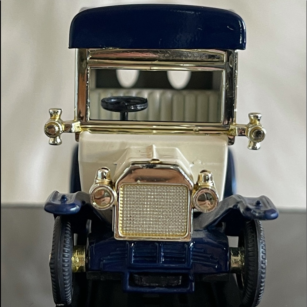 PEPSI COLA METAL TRUCK - Picture 3 of 8